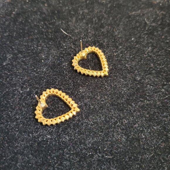 Monet Gold tone Heart Earrings - Picture 3 of 3